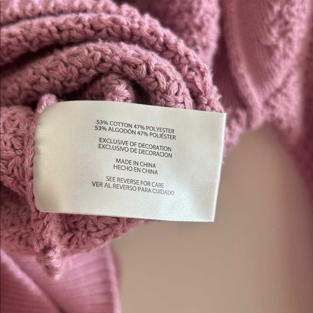 Gap Textured Raglan Sweater - Picture 8 of 8